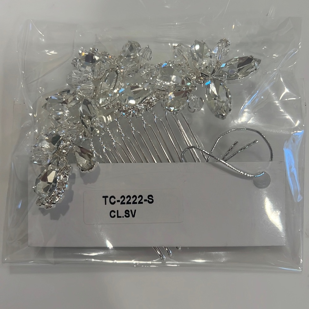 Brand New Rhinestone Hair Comb